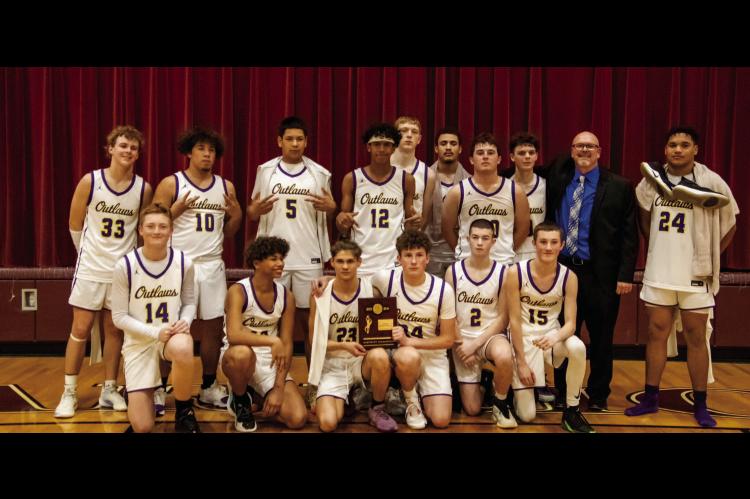 Weleetka Boys, Girls Sweep Districts