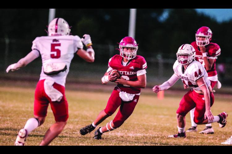 Levi Mass jukes the Empire defense for a gain on the play