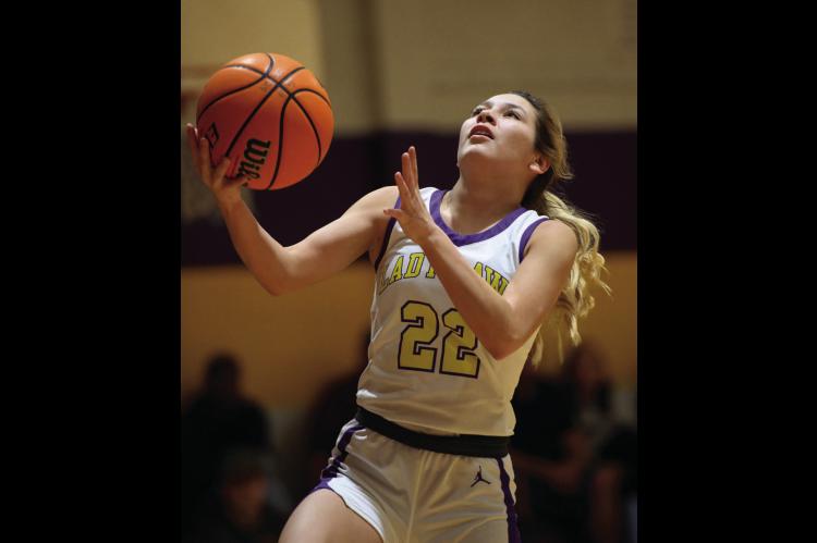 Weleetka Lady Outlaws Win Seven in a Row
