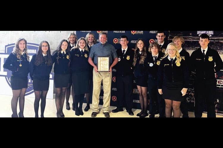 Lynn Pettit Receives Honorary State FFA Degree