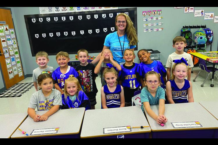 MRS. CRABTREE’S 1ST GRADE CLASS AT WELEETKA IS READY FOR A GREAT SCHOOL YEAR!