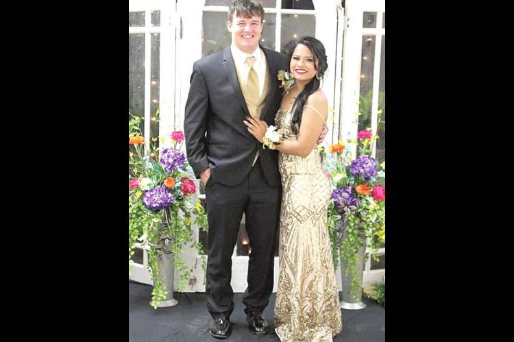 Graham-Dustin 2021 Prom