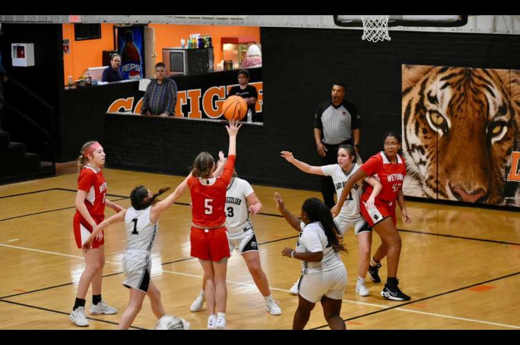 Wetumka Lady Chieftains get Win over Dustin