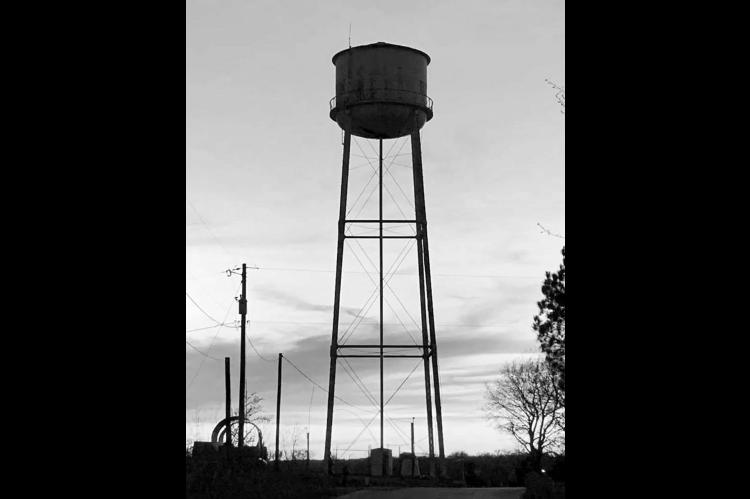 City of Dustin Gets New Water Tower