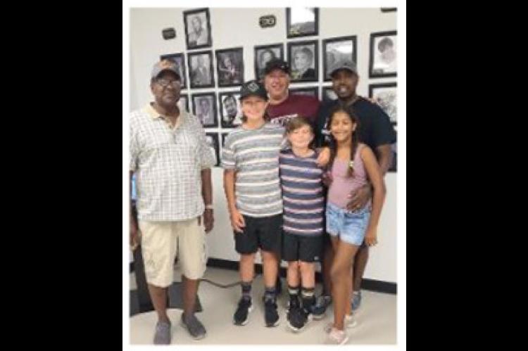Californians Receive Lessons on Black Towns
