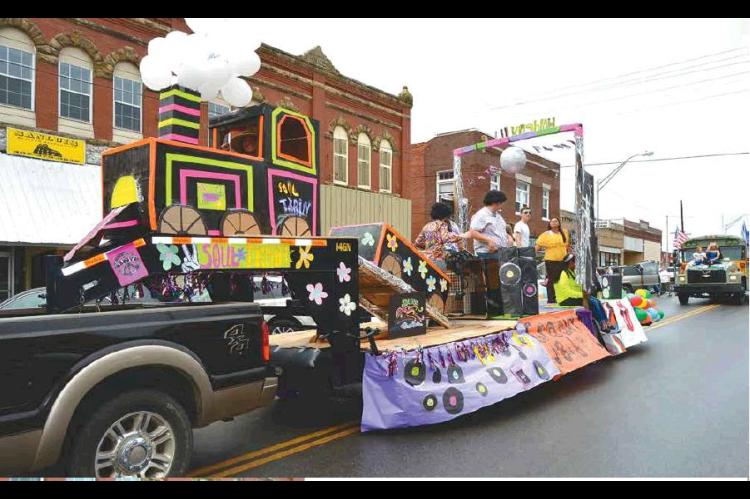 HHS Homecoming parade highlights
