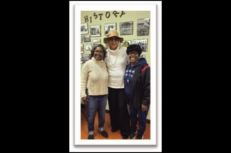 A Black Town Tourmet
