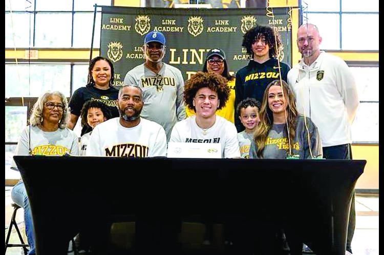 Antonio “TO” Barrett Headed to Mizzou