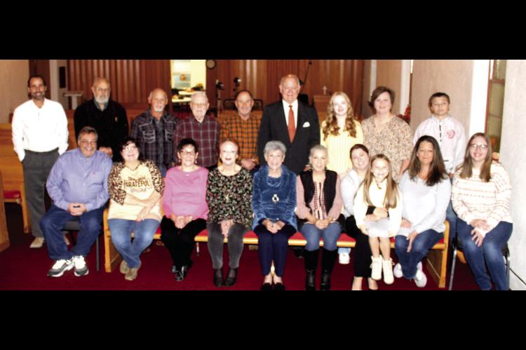Pictured above are the current members of the Wetumka Methodist Church