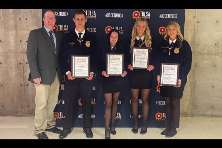 FOUR MOSS STUDENTS RECENTLY EARNED THEIR STATE FFA DEGREE