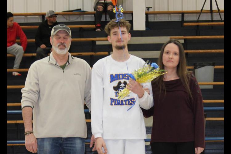 Moss senior athletes honored