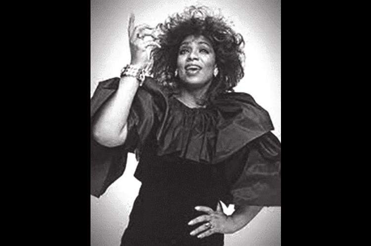 Leona Pearl Mitchell (1949—)
