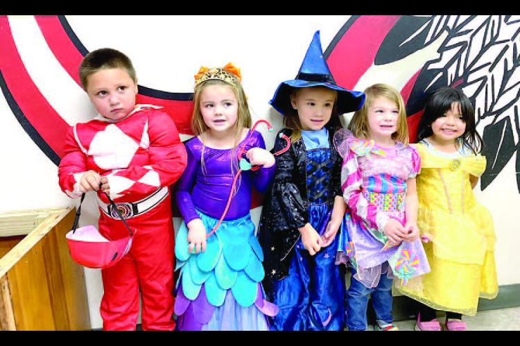 Rooster Poole, Brittlee Putman, Madeline Hicks, Luna Mc-Coy, and Kolene Reed