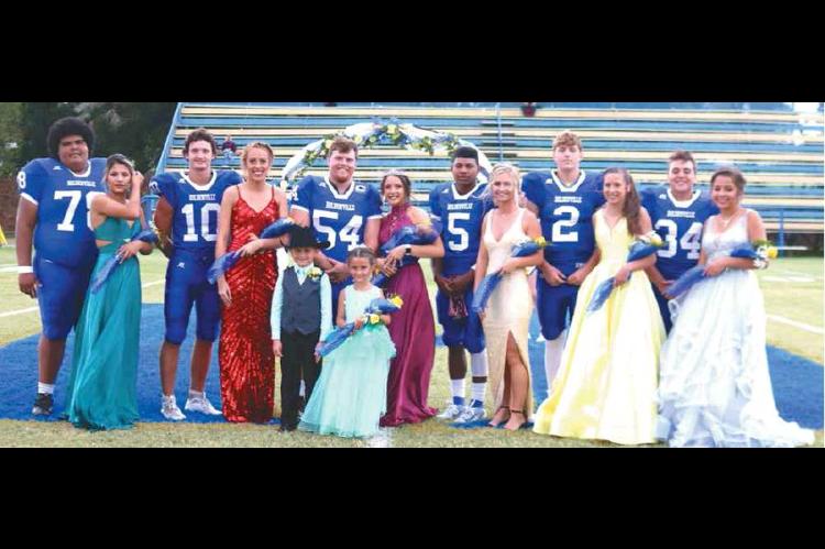 Chloe Wiseman crowned 2019 HHS Football Homecoming Queen; crowned by Brandon Giles