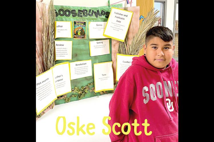 6th Graders Host Reading Fair