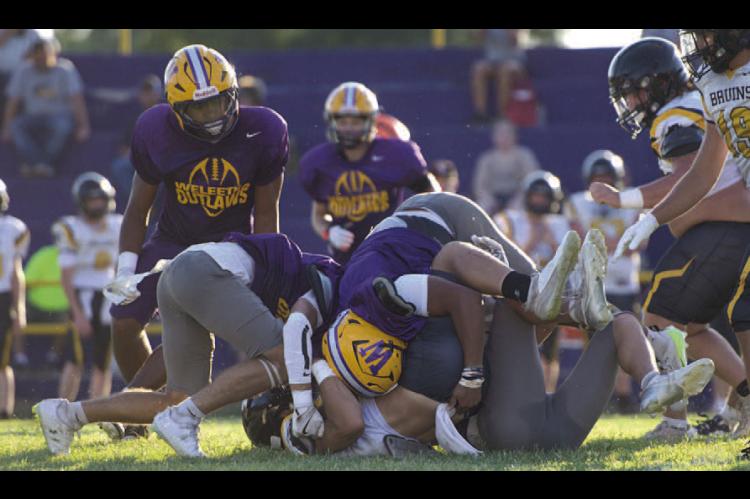 Weleetka Outlaws Show Signs of Great Season in Scrimmage