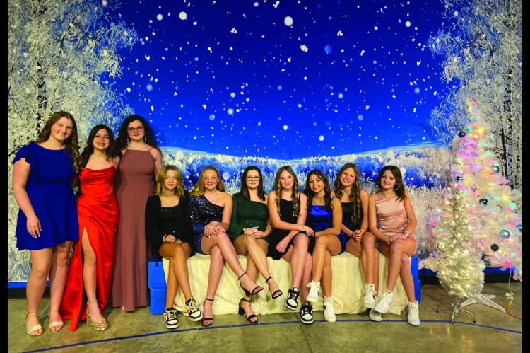 MOSS STUDENTS ATTEND WINTER FORMAL