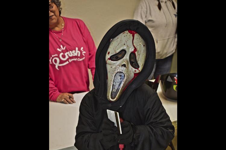 DUSTIN COSTUME CONTEST