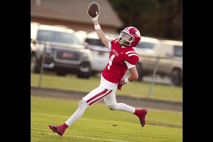 Chayden Flanagan scores for the Chieftains!