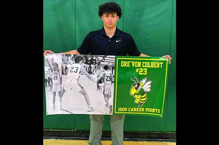 Dre’Von Colbert Scores 1000th Career Point at Stuart High School