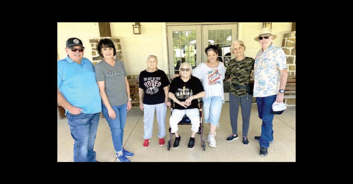 Many gathered today at Calvin Cemetery to honor their loved ones and those veterans who gave the ultimate sacrifi ce. Pictured above (L-R): Billy Weaver, Tonja Weaver, Pamela’s mother, Pamela’s Aunt, Pamela Queen, Carolyn Boren, and Denny Boren.