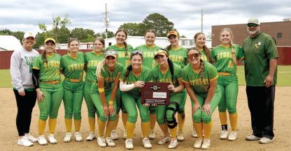LADY HORNETS HEADED BACK TO STATE! 