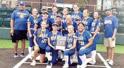 THE MOSS LADY PIRATES FASTPITCH