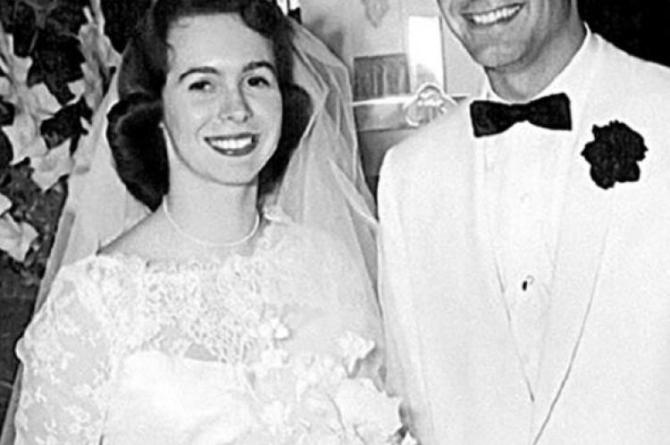 Charles D. Townsend 01-18-1933 • 12-16-2020 Paula S. Kennerly-Townsend 05-12-1937 • 2020