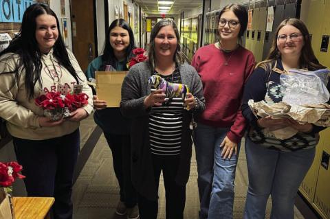 CALVIN HIGH SCHOOL MARCH STAFF MEMBER OF THE MONTH IS MRS. TOLLETT! This is Mrs. Tollet’s first year at Calvin. Her favorite part of her job is “all of her wonderful students”. Pictured above are : Terra Hart, Lilly Hightower, Tracy Tollett, Adahlyn Brandon, Reiley Gerard