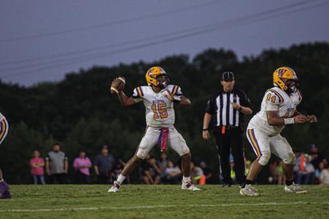 Weleetka Outlaws Defeat Dewar Dragons 36-20