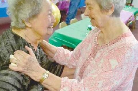 Alyne Smith enjoys friends and family at birthday party