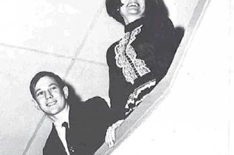 Article Image Alt Text