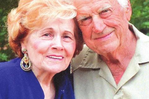 Mo and Mary Celebrate 70th Anniversary