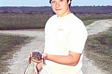 Bullfrog Hunt means delicious “froglegs” Taken from Aug. 1983