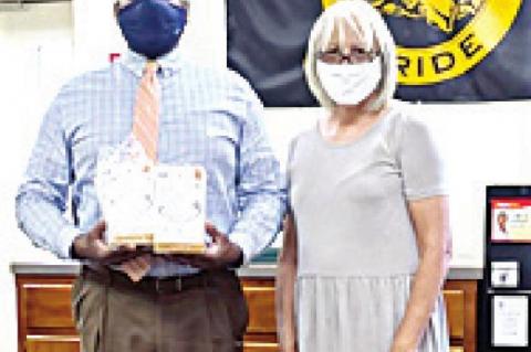 World Vision USA Programs and Ebenezer Baptist Church Make Donations