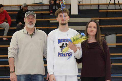 Moss senior athletes honored