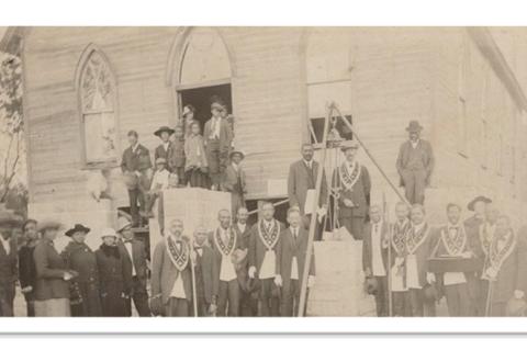 Memories of Buildings from the Past