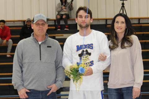 Moss senior athletes honored