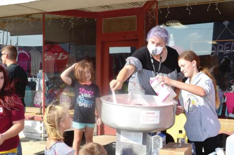 Downtown Wetumka on Sucker Day