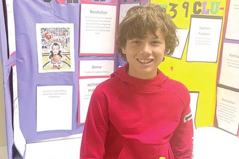 6th Graders Host Reading Fair