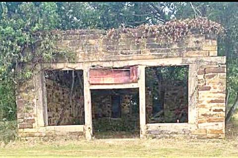 1903 – One of Many Dry Good Stores Established in Clearview