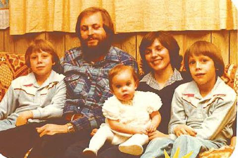 Mike and Sheryl with Shaun, Robert and Leah in the late 1970’s.