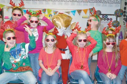 MOSS SCHOOLS RECENTLY HELD THEIR ANNUAL FALL CARNIVAL