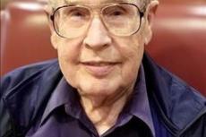 Service Friday for retired businessman Glen Paslay