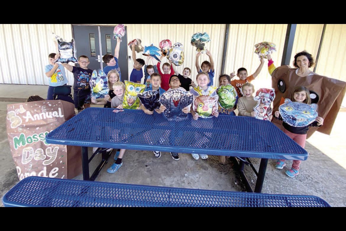 3RD ANNUAL MOSSY DAY PARADE HUGE SUCCESS! Pictured above are Front row L-R: Daxton Perkins, Kit Pipkin, Emmytt Mudd, Gabriel Gentry, Keaton Jim, Blayke Brunson, Kaitlyn Larney, Sadie Powell, Billye Gann Back Row L-R: Odin Wood, Kodah Stafford, Rykker Shel 3RD ANNUAL MOSSY DAY PARADE HUGE SUCCESS! Pictured above are Front row L-R: Daxton Perkins, Kit Pipkin, Emmytt Mudd, Gabriel Gentry, Keaton Jim, Blayke Brunson, Kaitlyn Larney, Sadie Powell, Billye Gann Back Row L-R: Odin Wood, Kodah Stafford, Rykker Shel